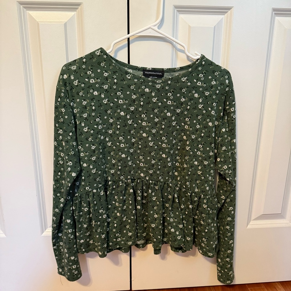 Wednesday’s Girl Floral Peplum Top